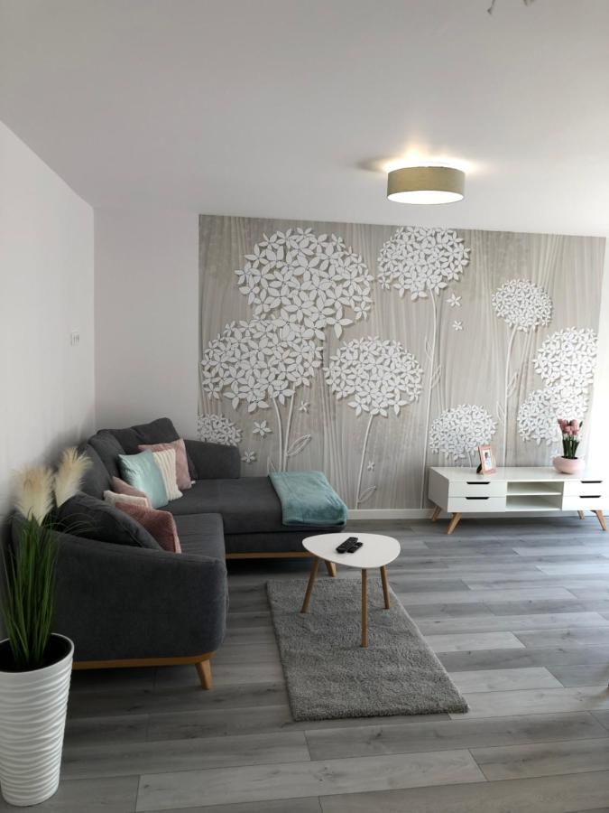 Ferienwohnung Szeged Gyoengye Delux Exterior foto